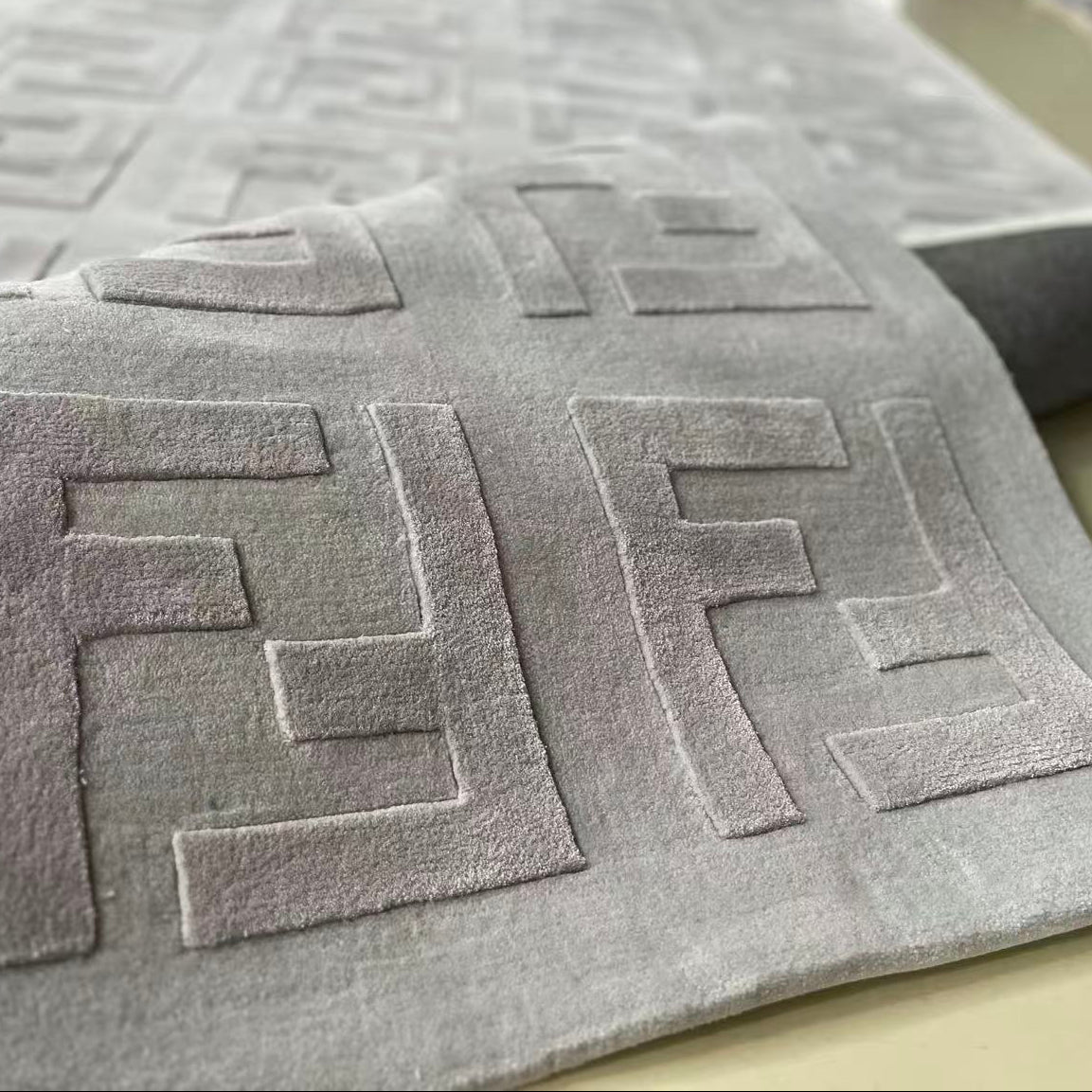 Light Grey Textured Grid Rug