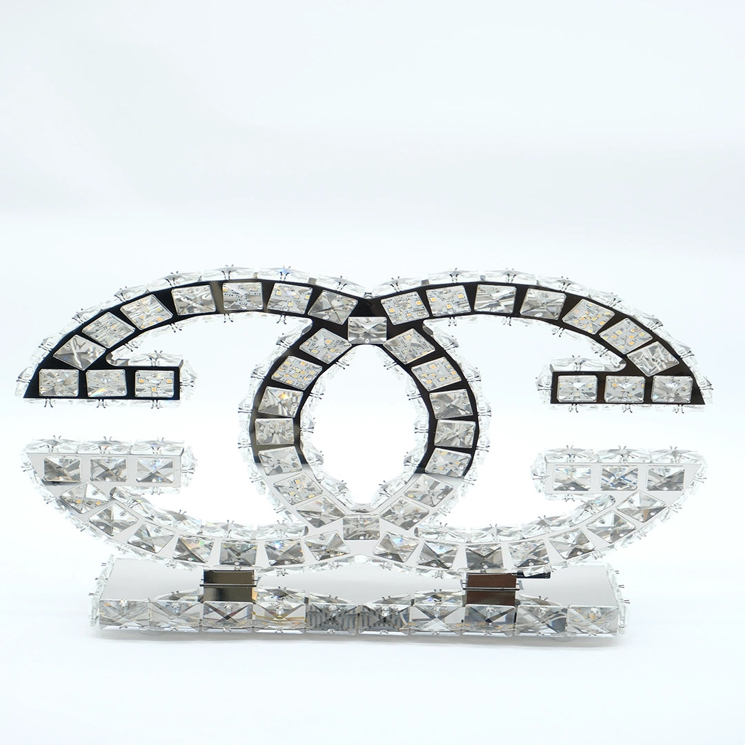 Luxe Reflection Crystal Decor