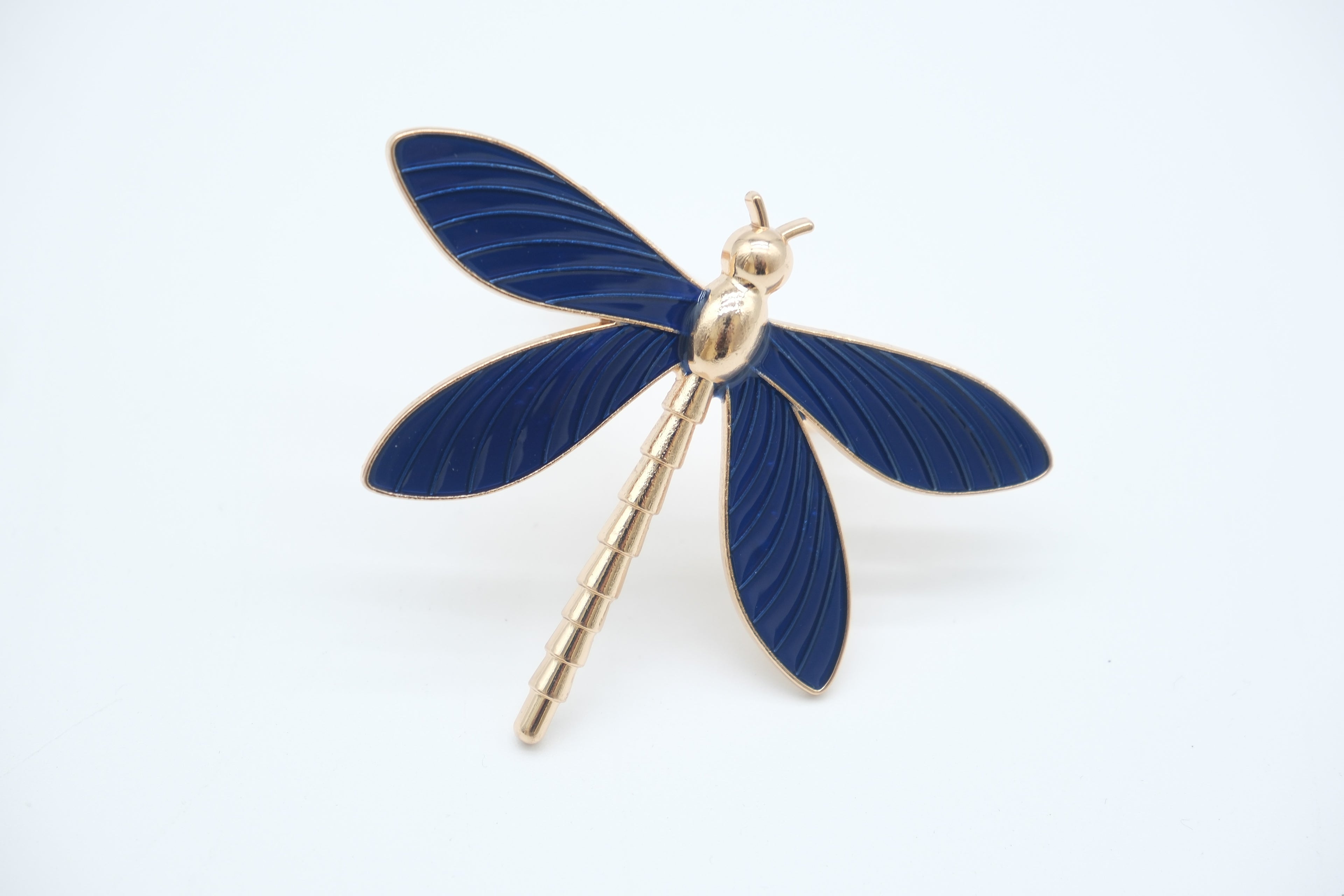 Elegant Dragonfly Table Décor Accessory